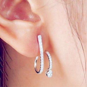 New Elegant Sterling Silver Sim. Diamond Earrings